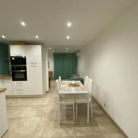 Balneo Clim Terrasse Et Parking Relaxation Guarantie Apartment Frejus